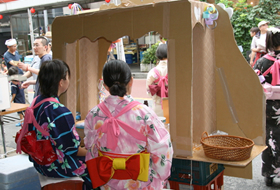 ダンボールの屋台